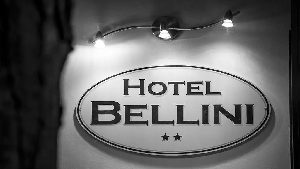 Hotel Bellini 리치오네 2*,