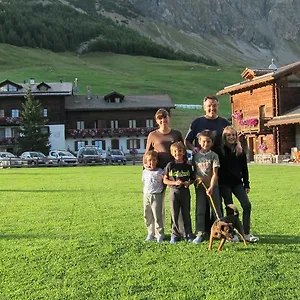 Chalet Del Sole Per Gruppi Aparthotel Livigno